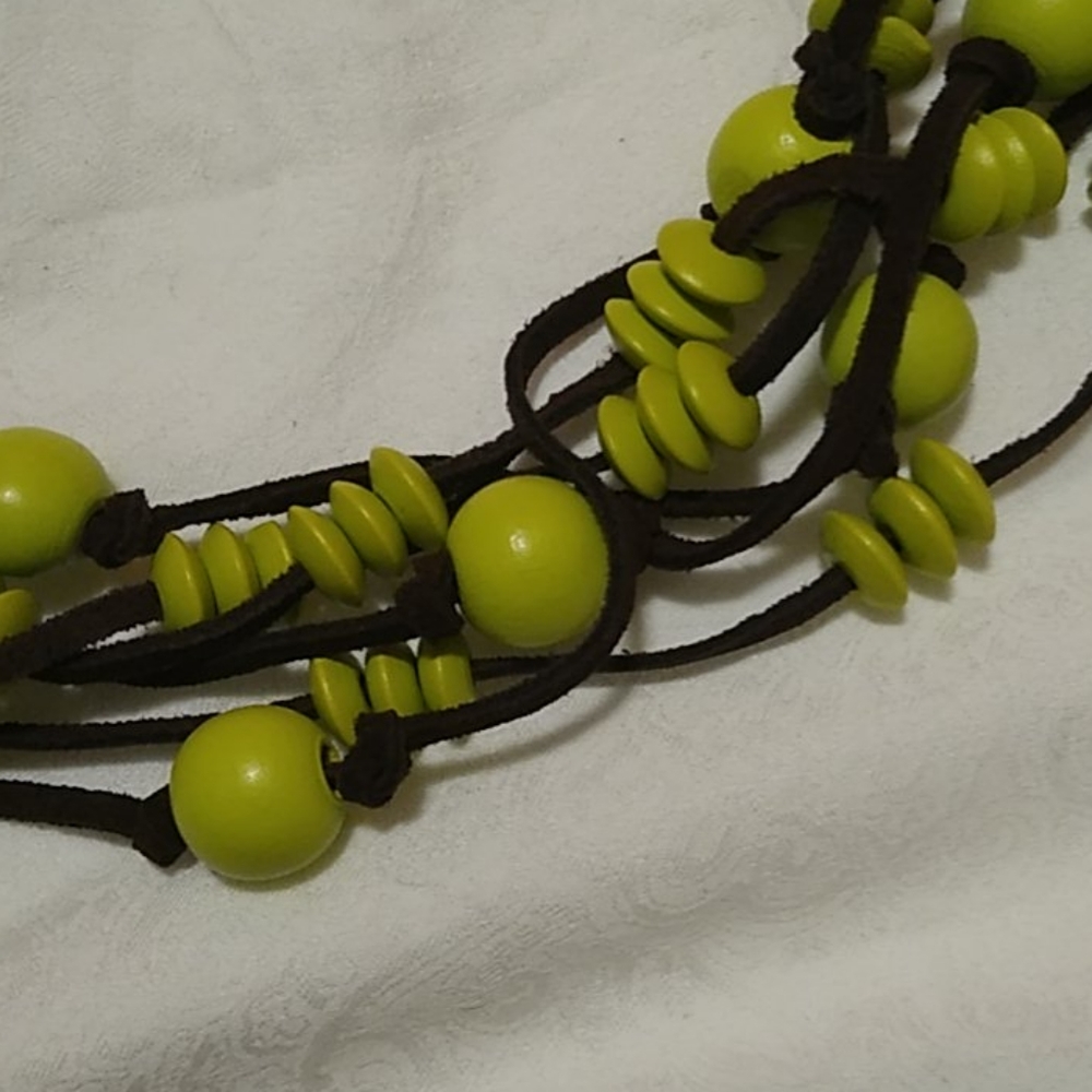 Necklace - Picture 2 of 3